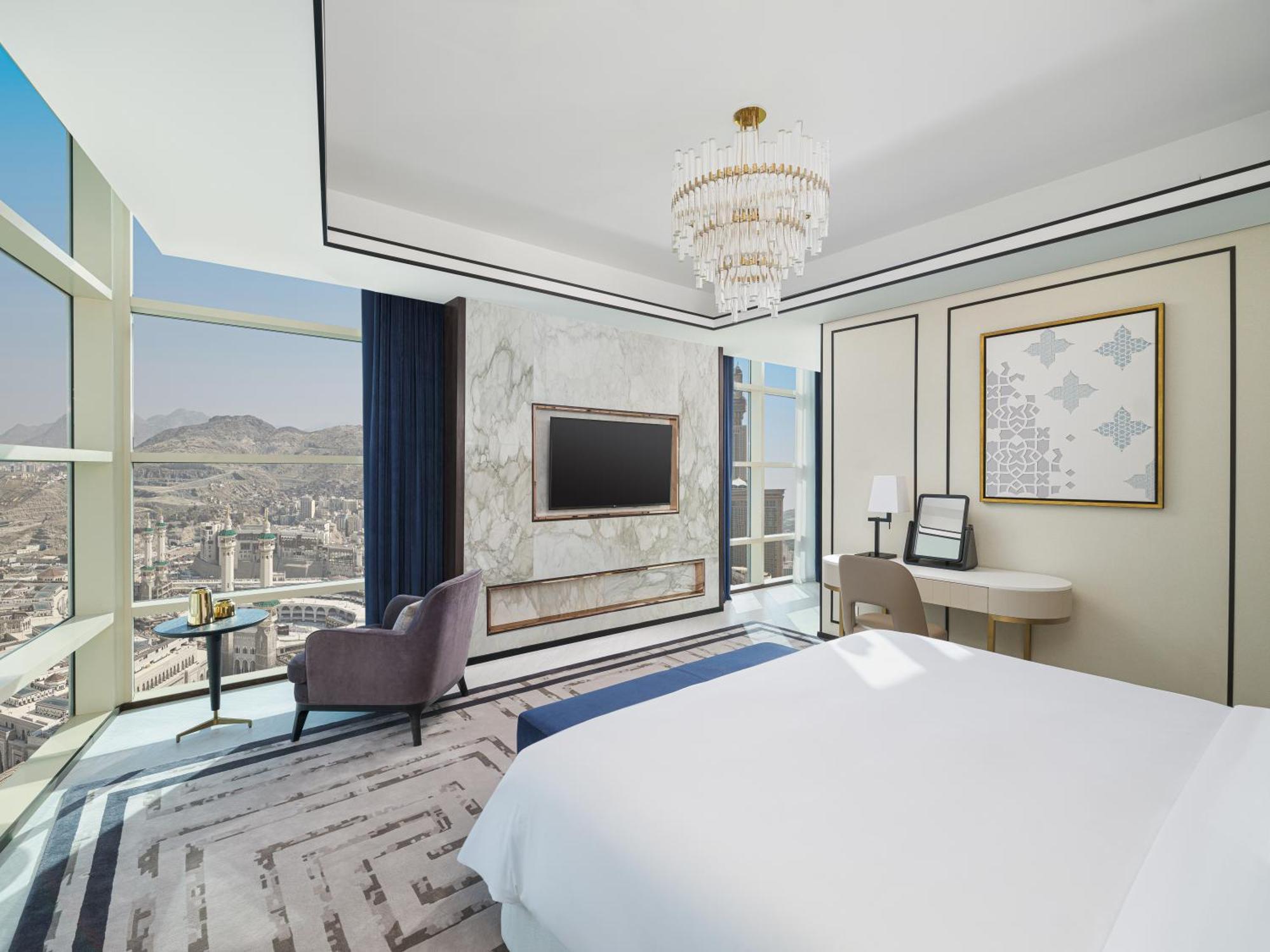 Address Jabal Omar Makkah Aparthotel Meca Exterior foto A bedroom in the hotel